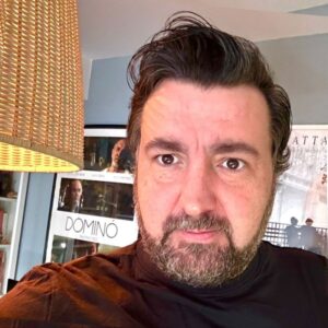 1713908266667-300×300