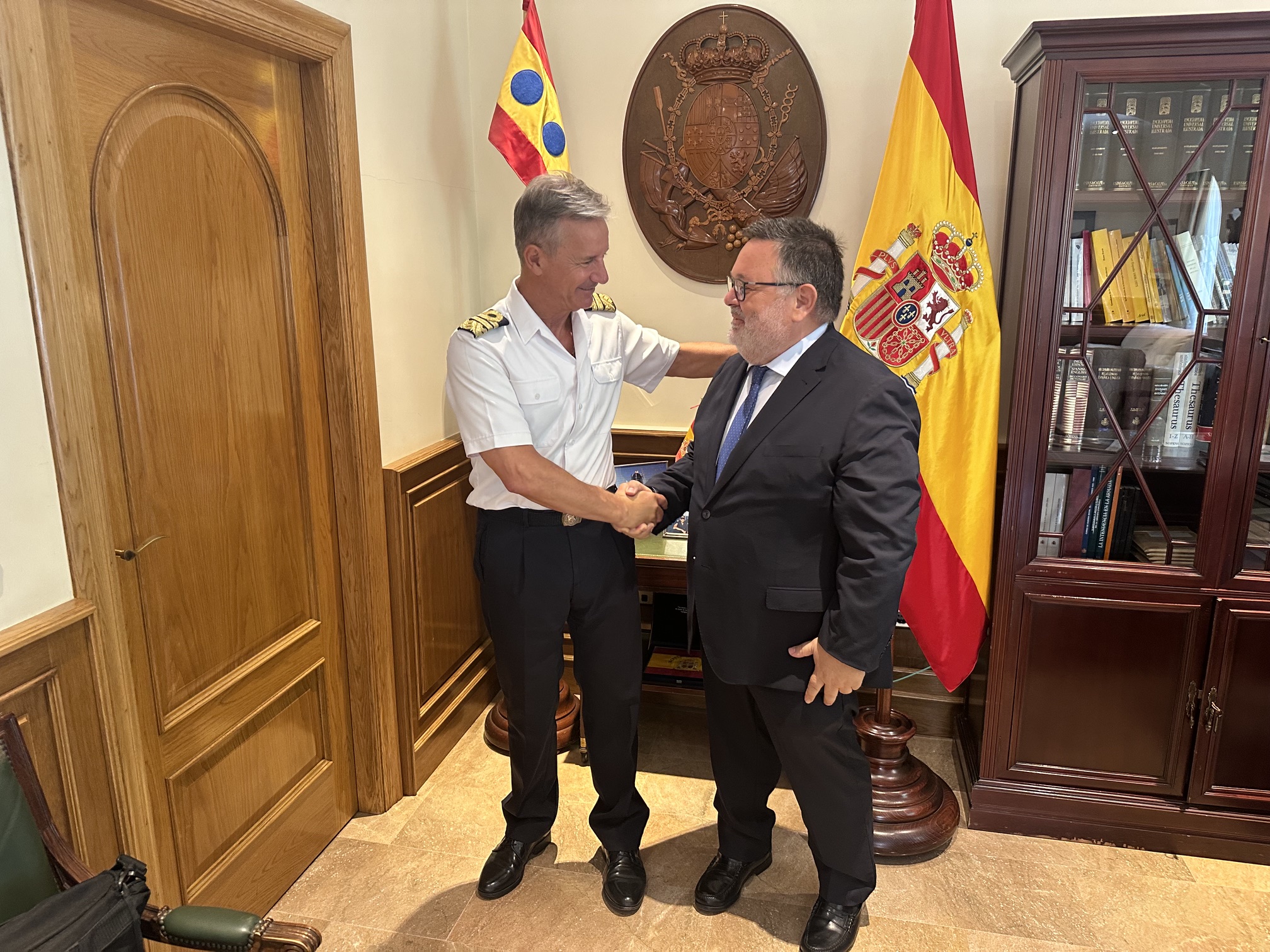 EL PRESIDENTE DE COEC VISITA AL ALMIRANTE JEFE DEL ARSENAL DE CARTAGENA